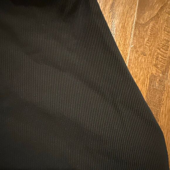 Lululemon energy black ribbed high neck medium support bra size 8 - Picture 8 of 9